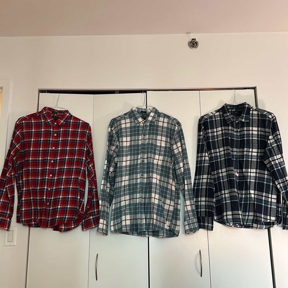 Bundle of 3 large slim fit flannel j. Crew slim fit button down shirts